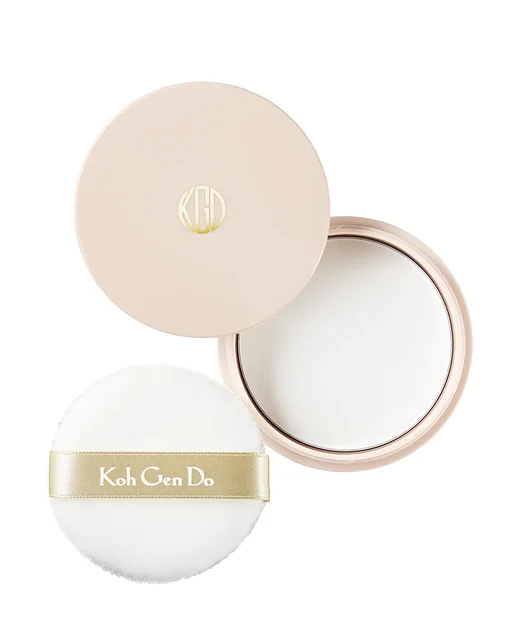 Triple Lighting Foundation Compact