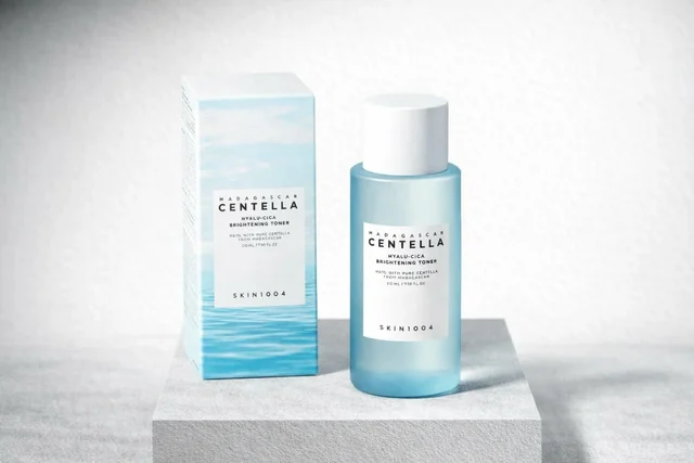 Madagascar Centella Hyalu-Cica Brightening Toner