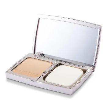Blemish Base Essence Cake