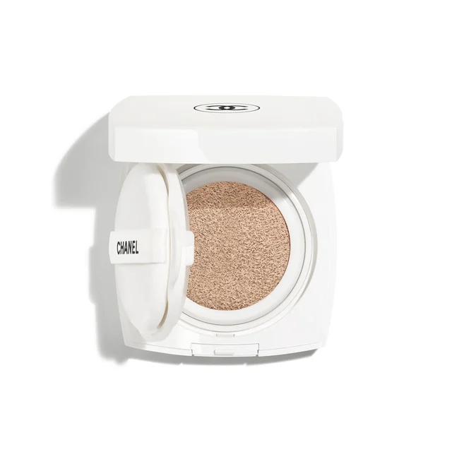 Le Blanc Brightening Cheek Mask