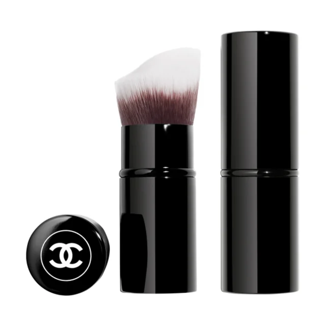 pinceau kabuki retractable n°108
