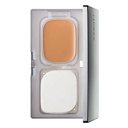 Superbalanced Compact Makeup SPF20