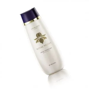 Royal Velvet Creamy Cleansing Milk Black Iris Isoflavones