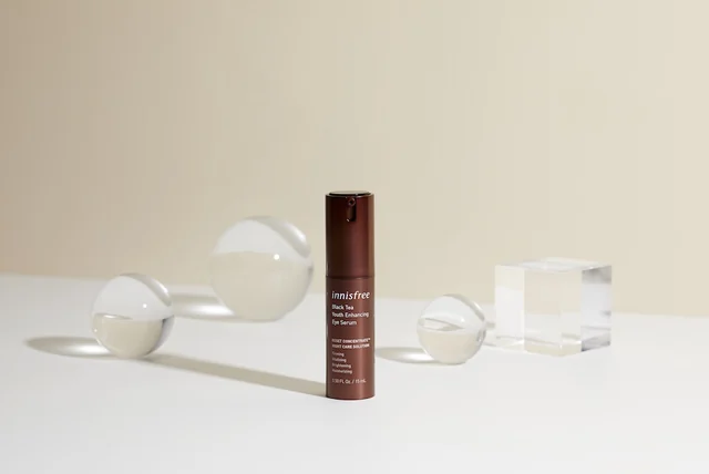Black Tea Youth Enhancing Eye Serum