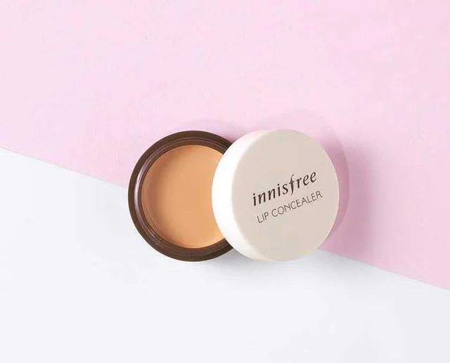 Tapping Lip Concealer