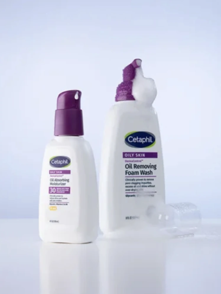 DermaControl Oil-Control Foam Wash