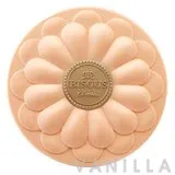 Love Blossom Brightening Foundation Powder