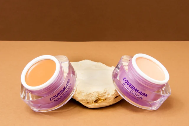 Cake Foundation White