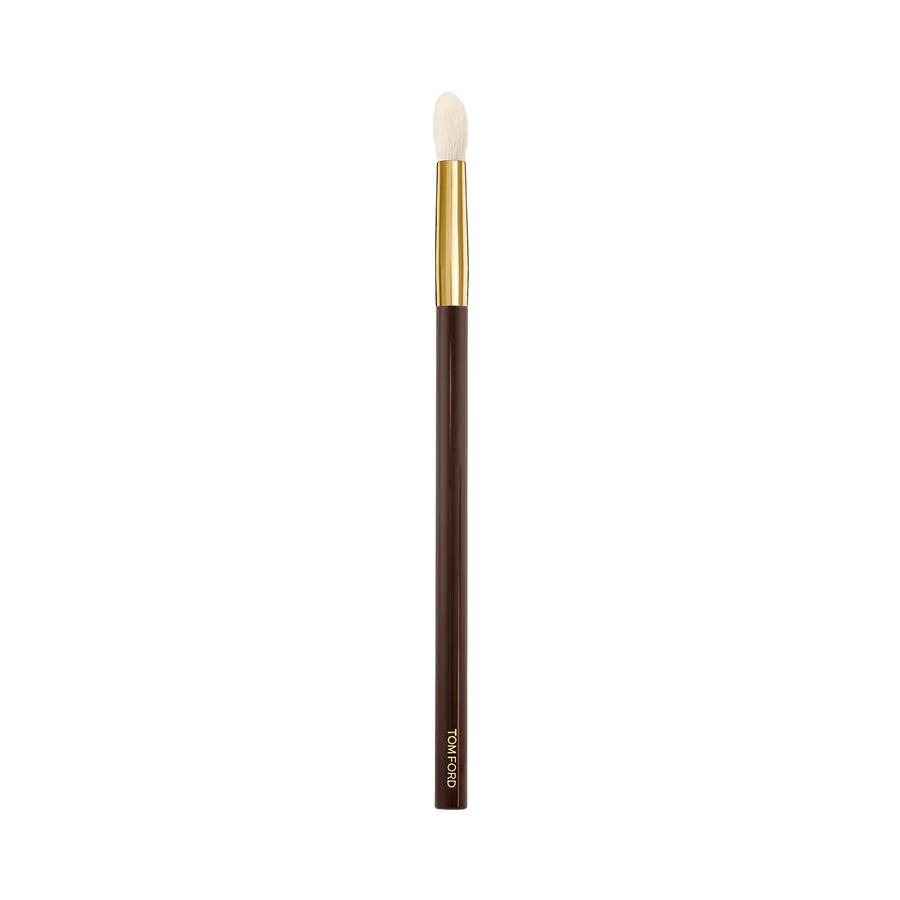 Eyeshadow Blend Brush 13 | TOM FORD BEAUTY