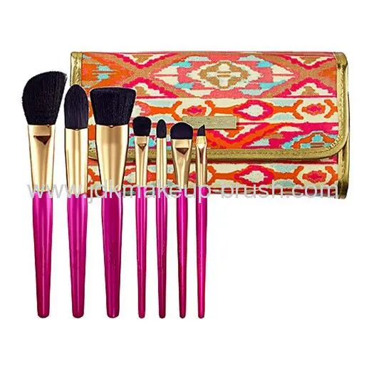Around The World In 7 Brushes Travel Clutch
