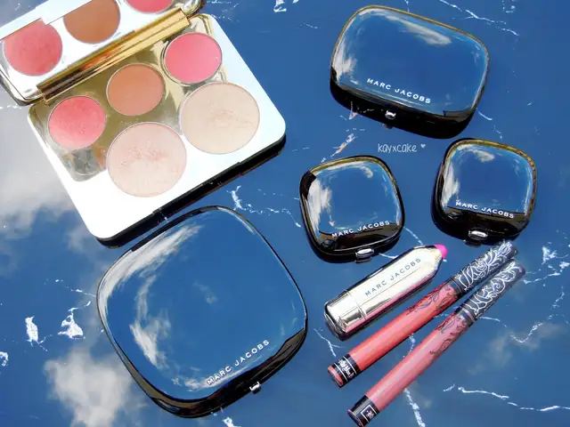 Desire Me Cheek Set