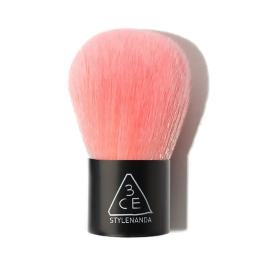 Pink Kabuki Brush