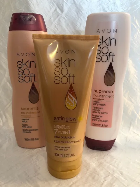 Skin So Soft Satin Glow Body Scrub