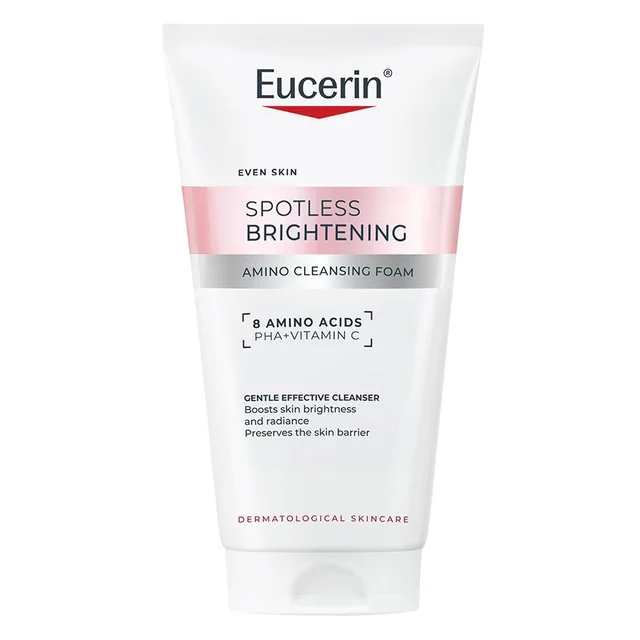 UltraWHITE+ Spotless Cleansing Foam