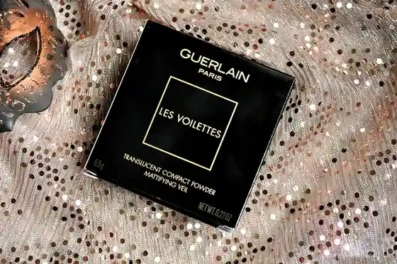 Les Voilettes Translucent Compact Powder Mattifying Veil