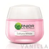 Sakura White Day SPF21 PA+++