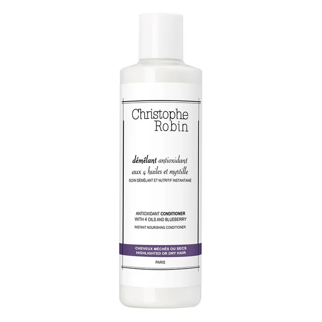 Antioxidant Cleansing Milk With 4 Oils And Blueberry