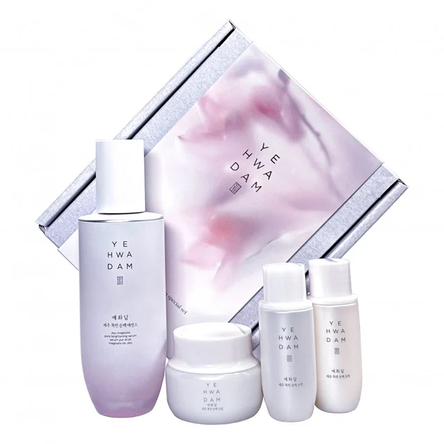 Yehwadam Jeju Magnolia Pure Brightening Toner