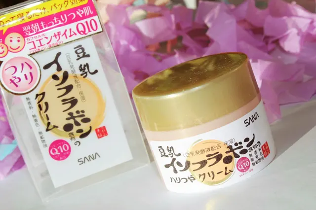 Namerakahonpo Haritsuya Cream