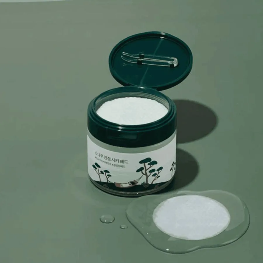 Pine Calming Cica Pad | Round Lab