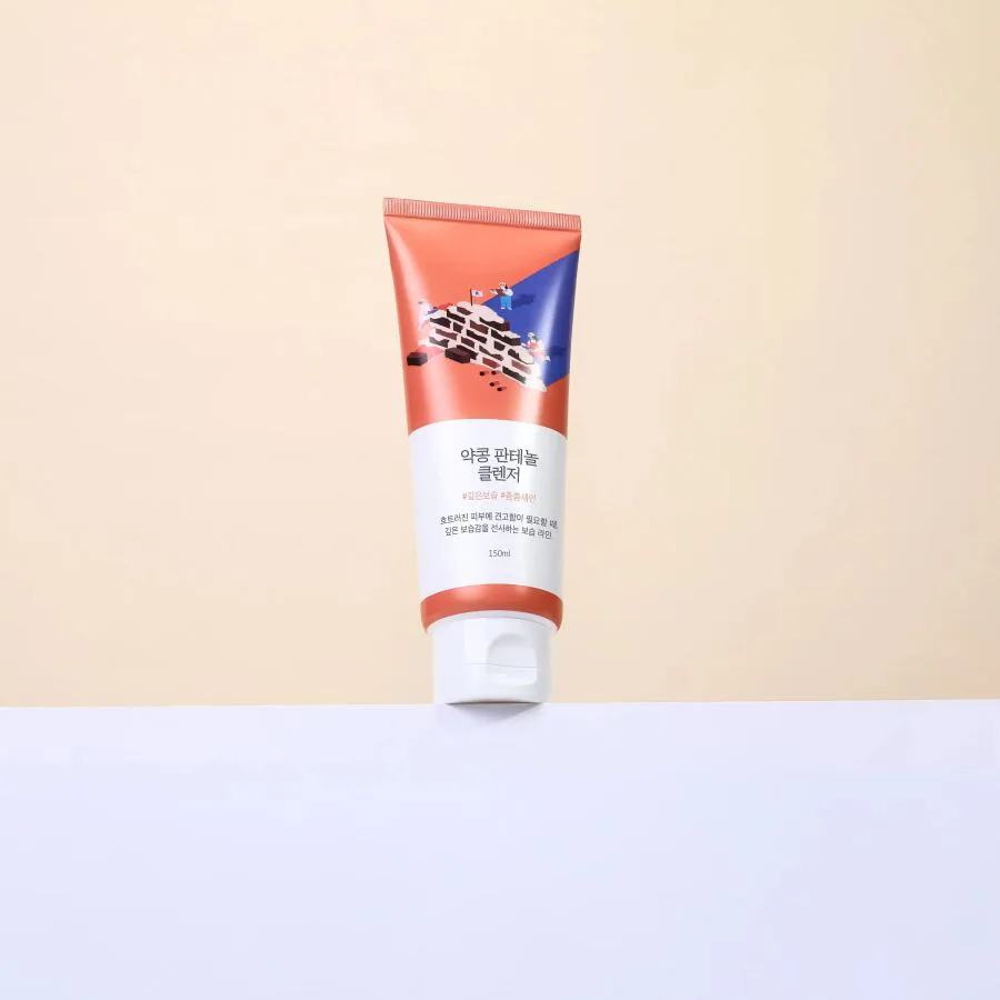 Soybean Panthenol Cleanser | Round Lab