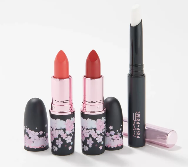 BLACK CHERRY Lipstick