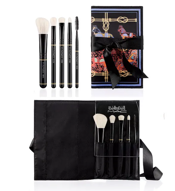 Brush Kit By Bollydoll