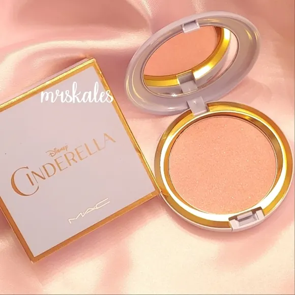Cinderella Iridescent Powder