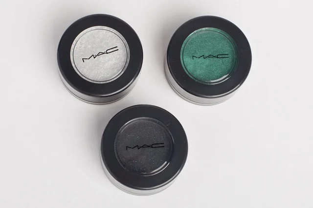 Electric Cool Eye Shadow