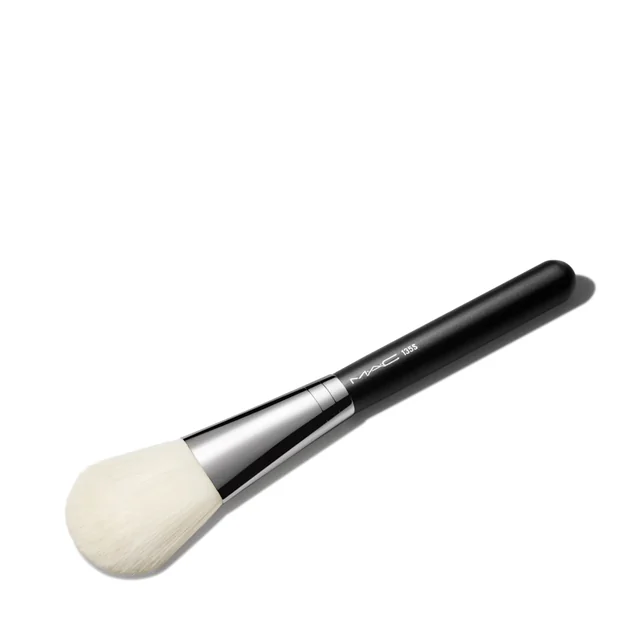 Robert Lee Morris 135 Large Flat Powder Brush