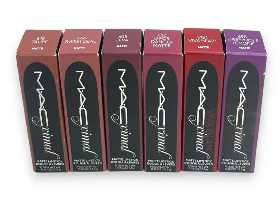 Viva Glam Rihanna Lipstick