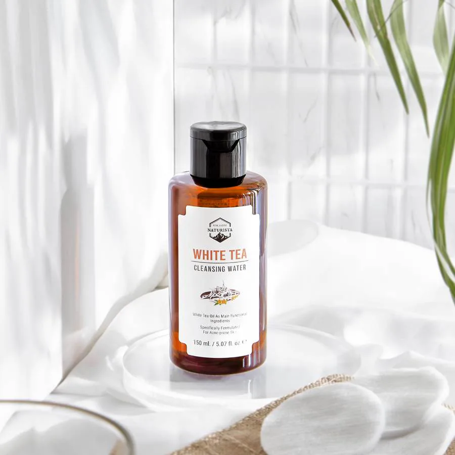 Naturista Nano Deep White Tea Cleansing Water