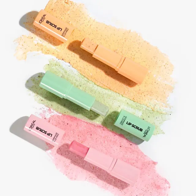 Lip Spa Exfoliating Lip Scrub Berry Blast