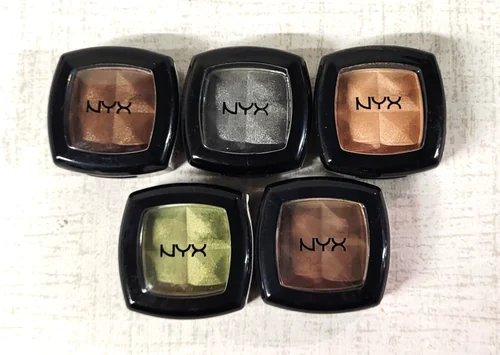 Single Eye Shadow