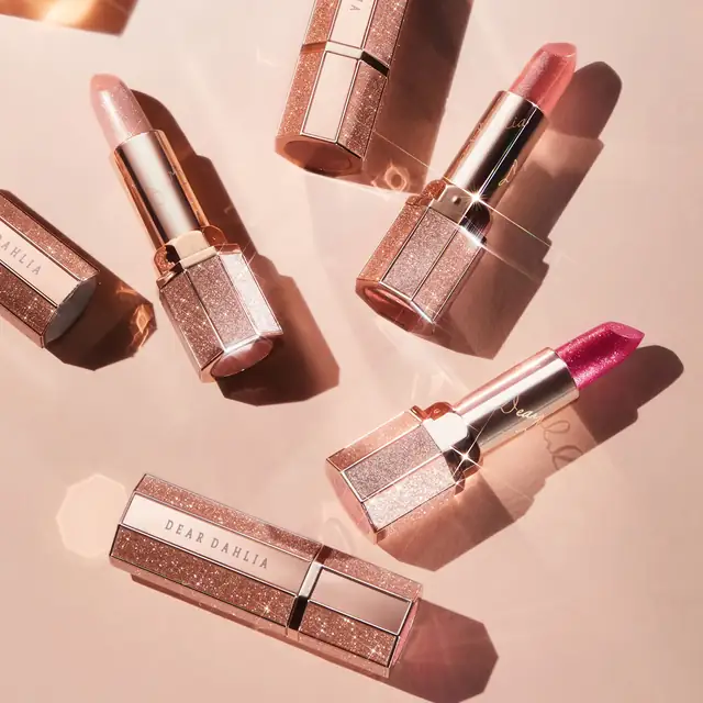 Allure Shine Lustrous Lip Plumper