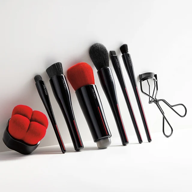 Hanatsubaki Hake Polishing Face Brush