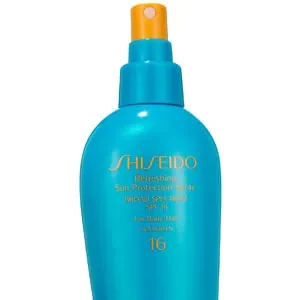 Refreshing Sun Protection Spray For Body SPF 16