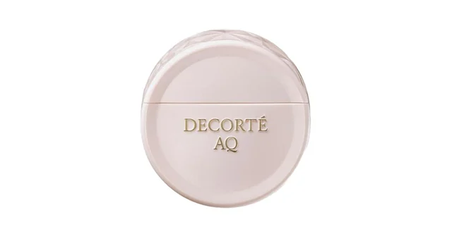 AQ Makeup Essence Smooth Natural