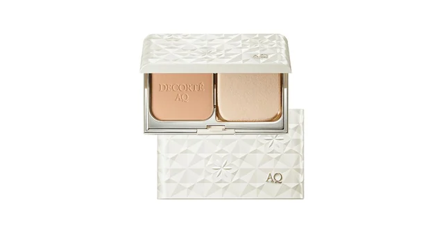 AQ Radiant Glow Lifting Powder Foundation