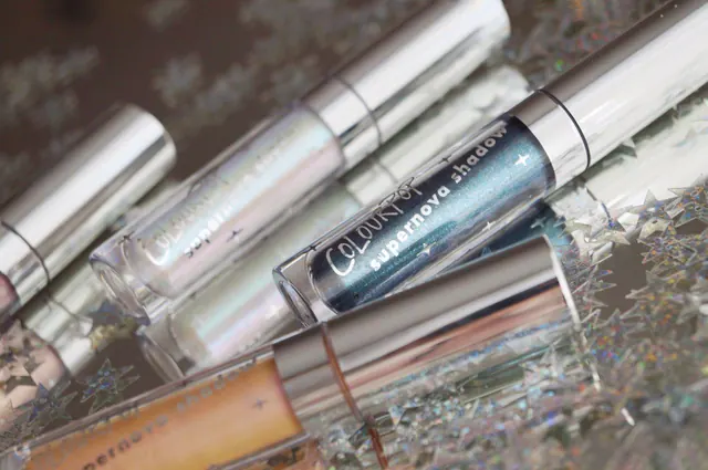 Friday Glow Liquid Shadow