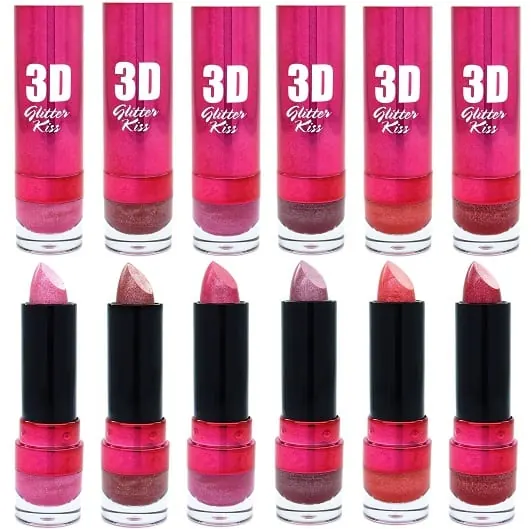 3D Glitter Kiss