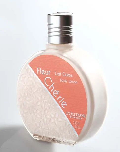 Fleurs De Cerisier L’eau Moisturizing Milk