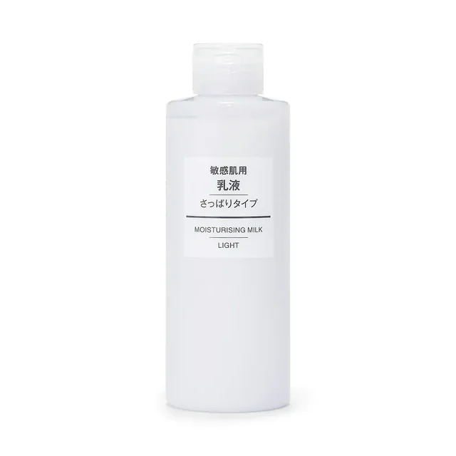 Sensitive Skin Moisturizing Milk Light