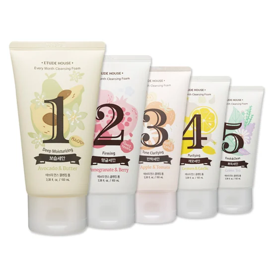 Every Month Cleansing Foam 11 Smooth & Nourishing