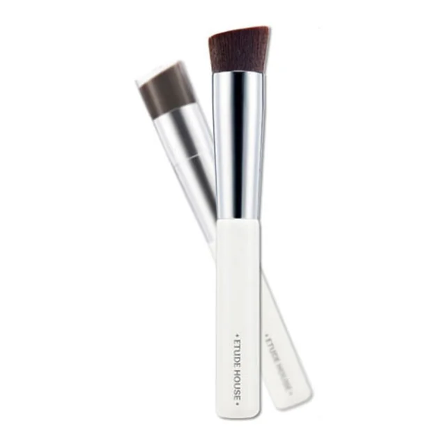 Pro Skill 002 All Spot Powder Brush