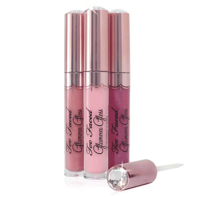 Glamour Gloss Volumizing Lip Gloss