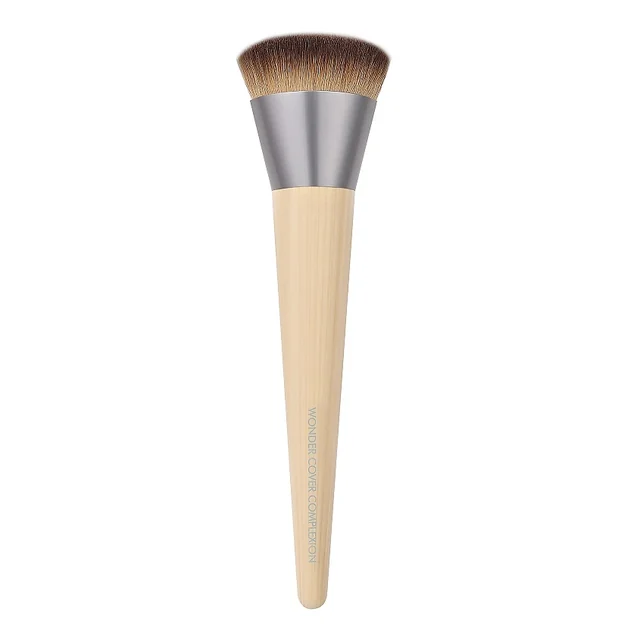 Complexion Collection Correcting Concealer Brush
