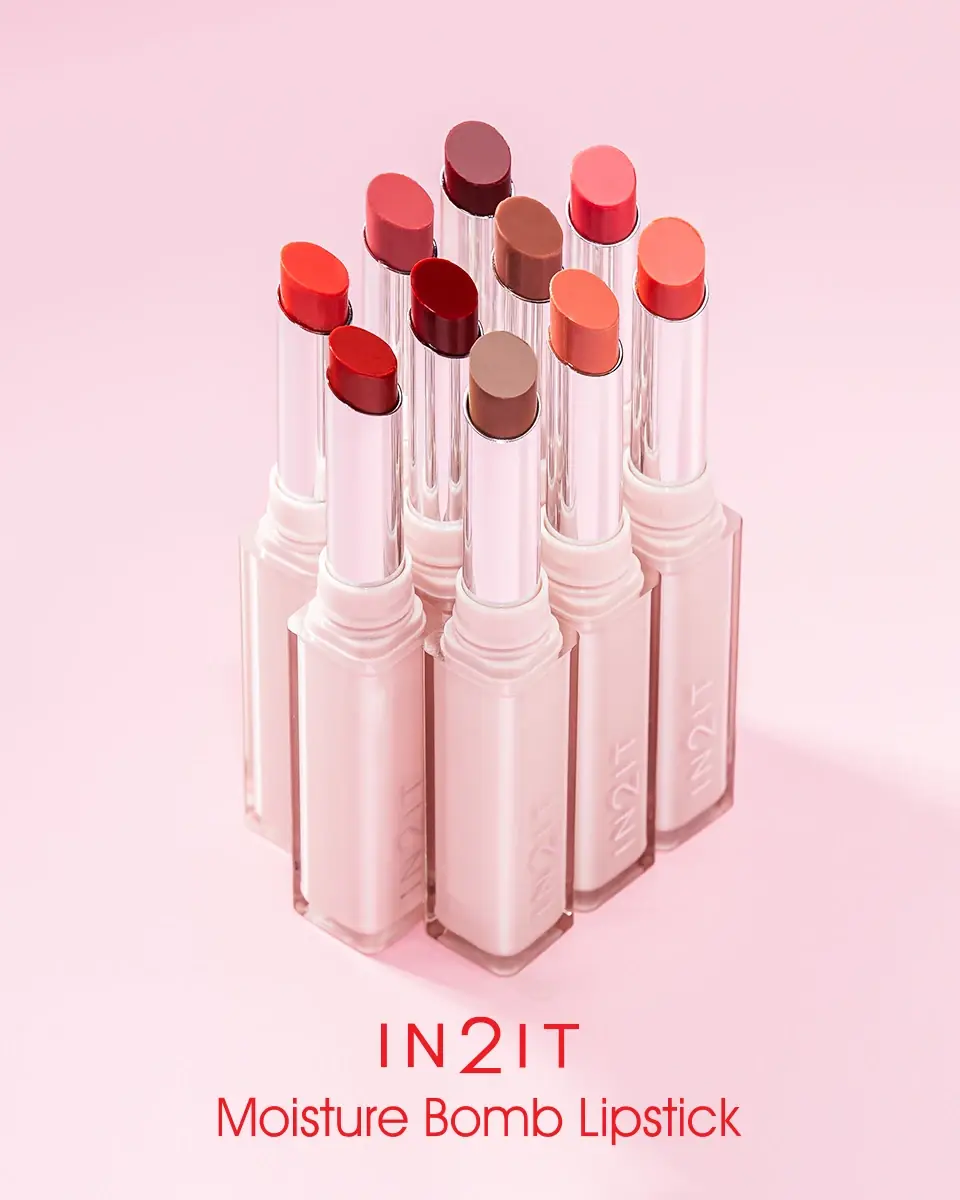 Moisture Bomb Lipstick