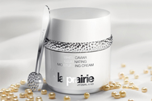 La Prairie White Caviar Illuminating Moisturizing Cream